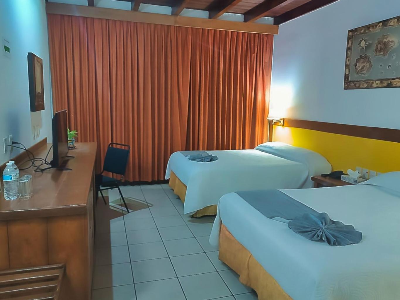 Pez Vela Hotel 4*